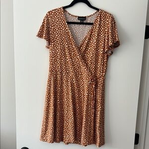 Brown orange and White Flutter Sleeve Mini Dress